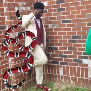 Meet your Posher, Juan